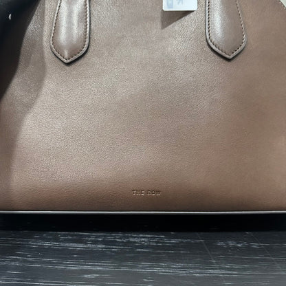 카타 / 더로우 조개껍데기