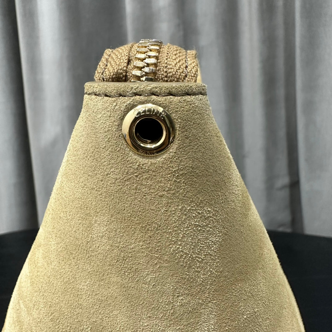 카타 / 셀린느 웃는 얼굴