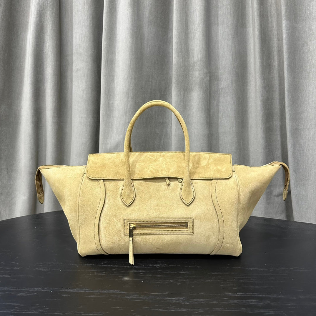 카타 / 셀린느 웃는 얼굴