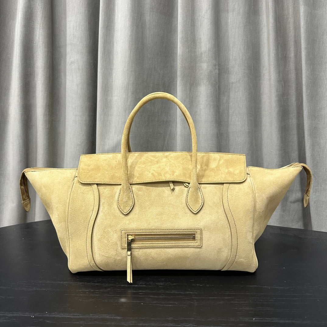 카타 / 셀린느 웃는 얼굴