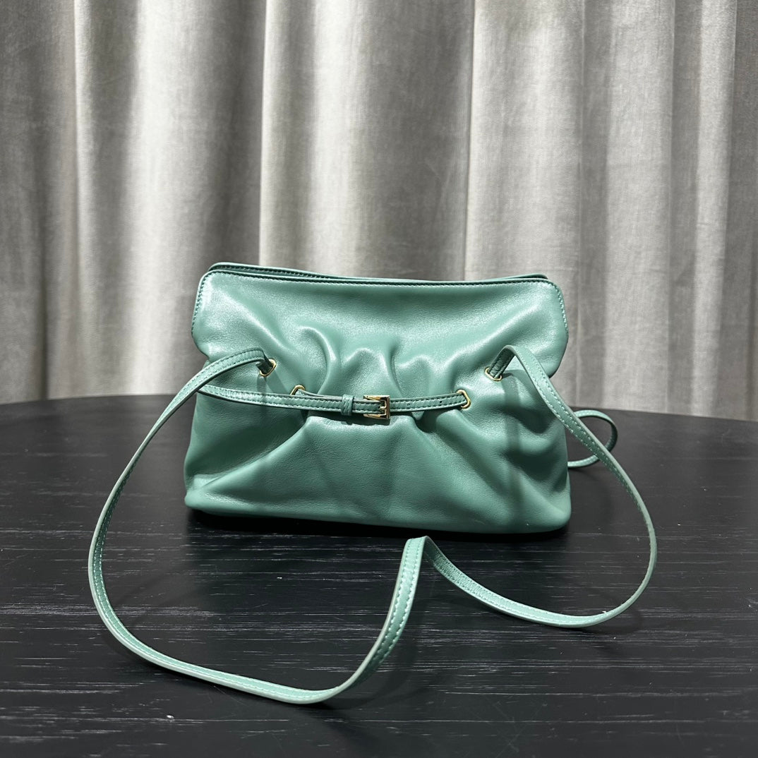 카타 / 프라다 구름 가방