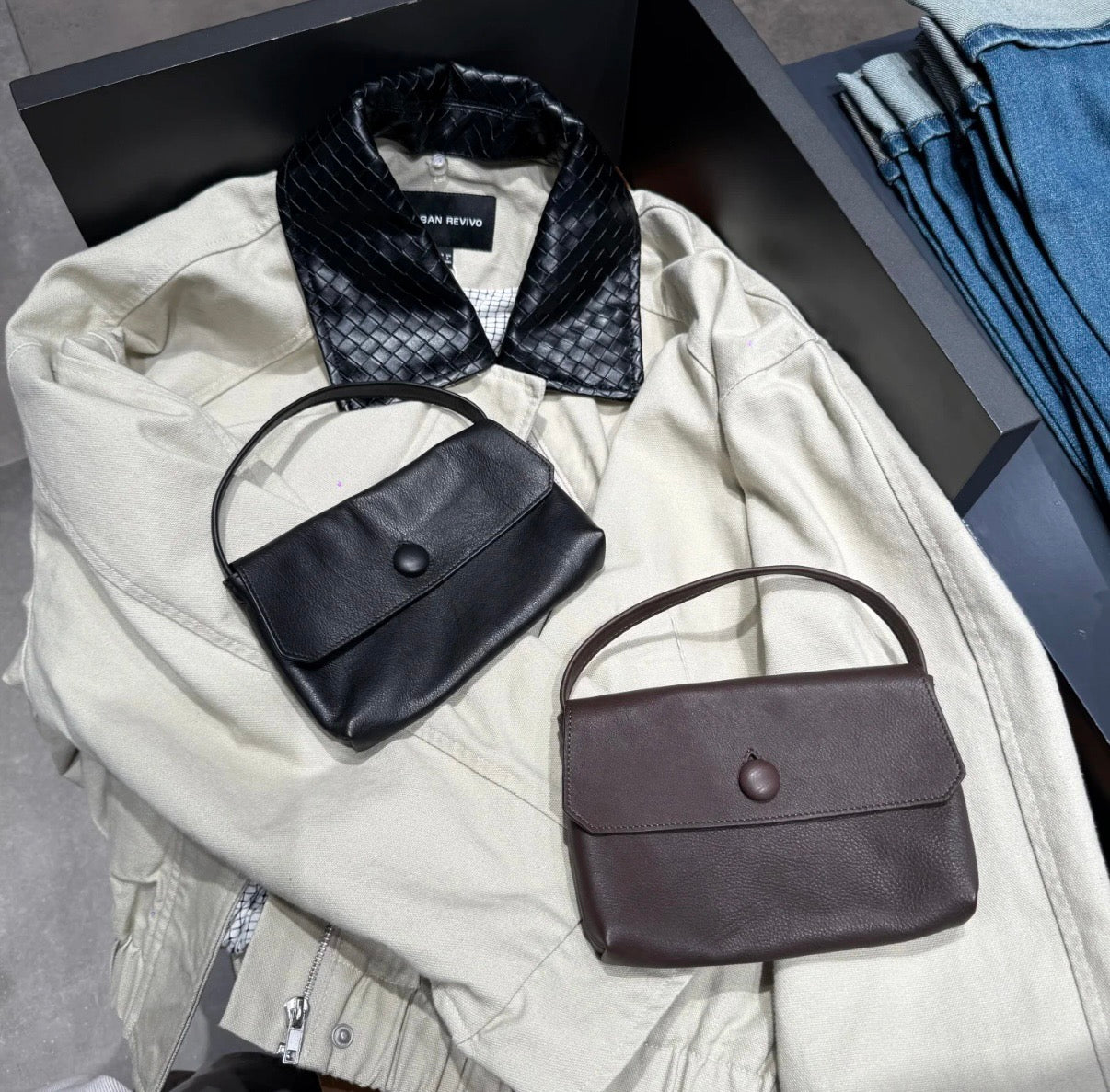 카타 / 더로우 핸드백