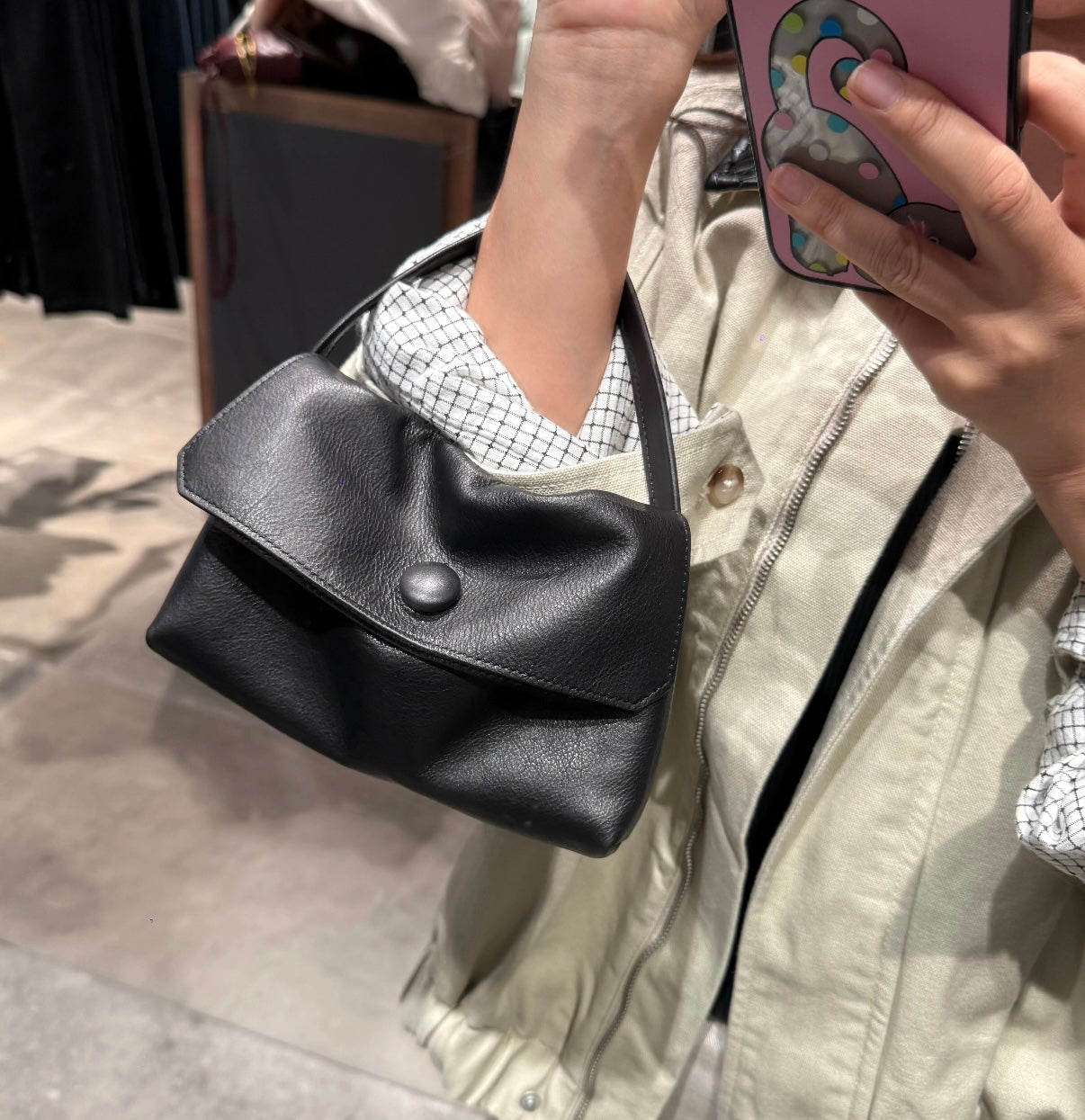 카타 / 더로우 핸드백