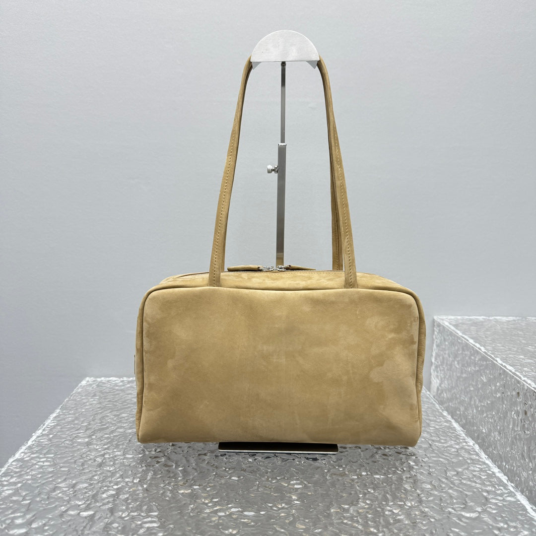 카타 / 더로우 겨드랑이