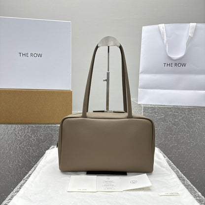 카타 / 더로우 겨드랑이