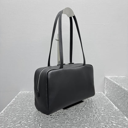 카타 / 더로우 겨드랑이