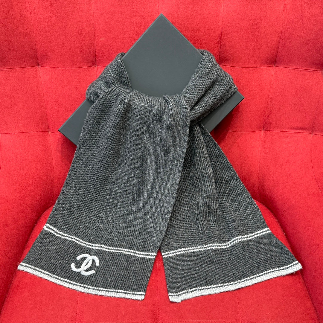 신조 / 샤넬 스카프