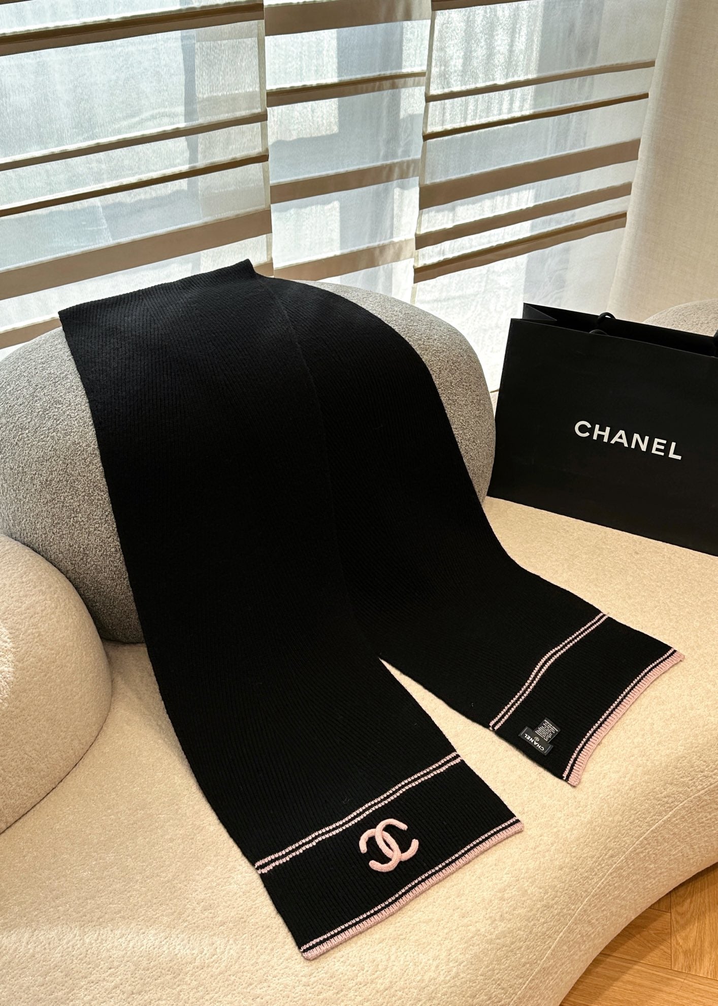 신조 / 샤넬 스카프