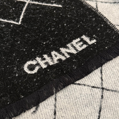 신조 / 샤넬 스카프