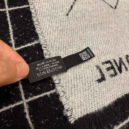 신조 / 샤넬 스카프