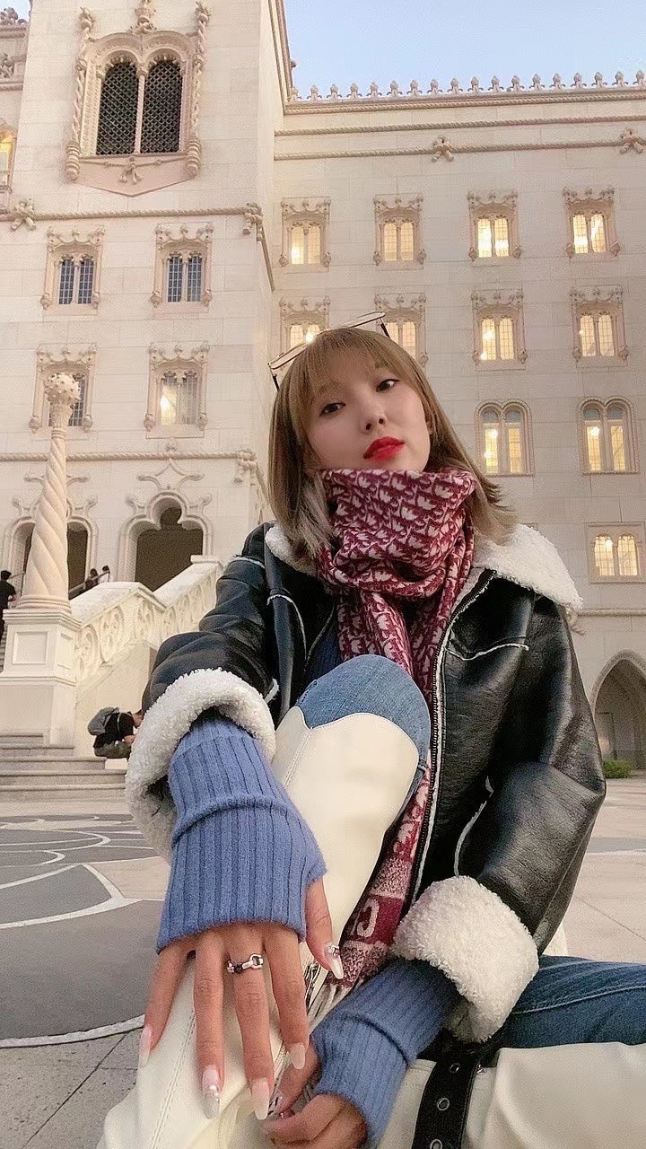 신조 / 디올 스카프