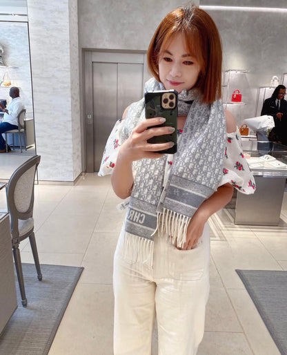 신조 / 디올 스카프