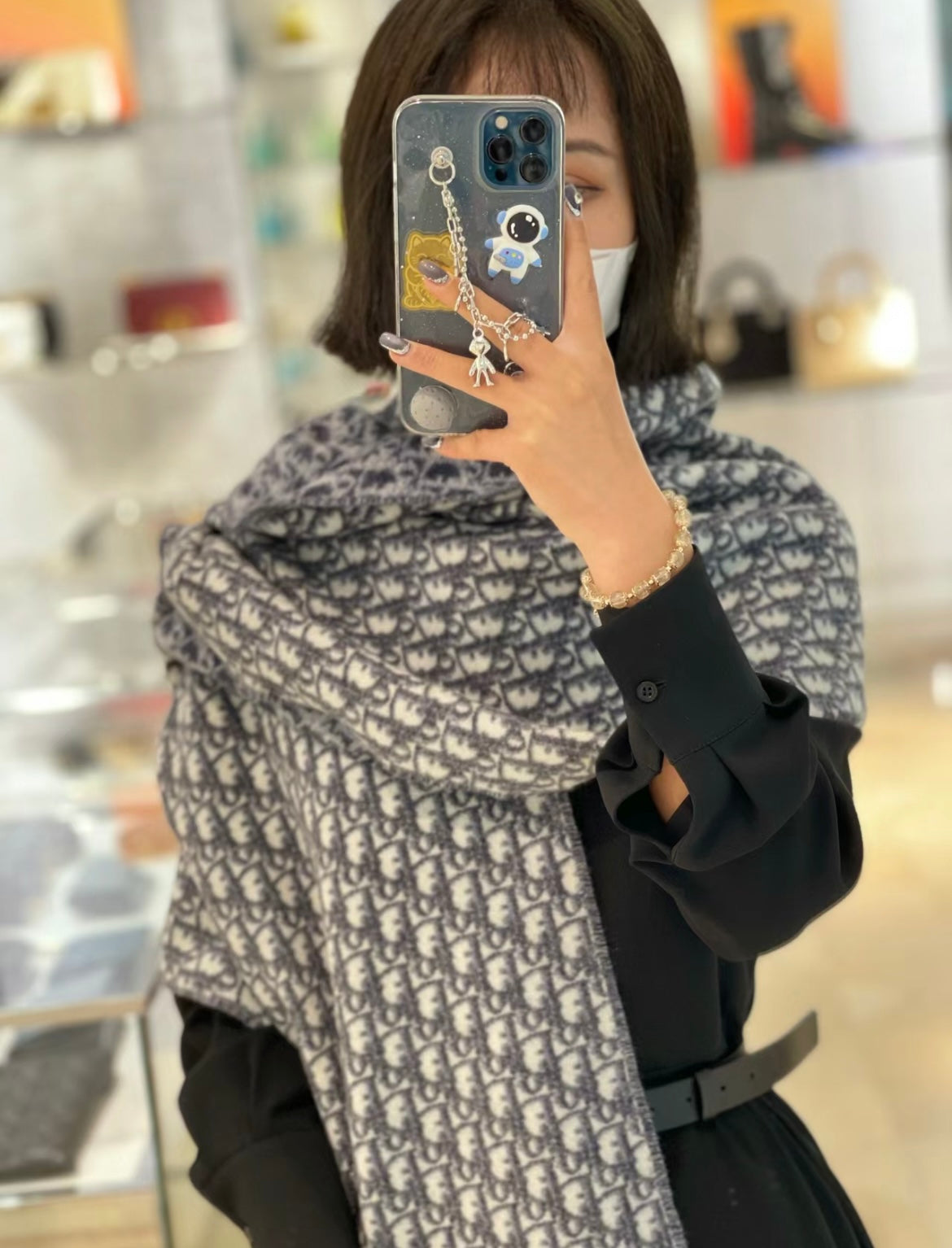 신조 / 디올 스카프