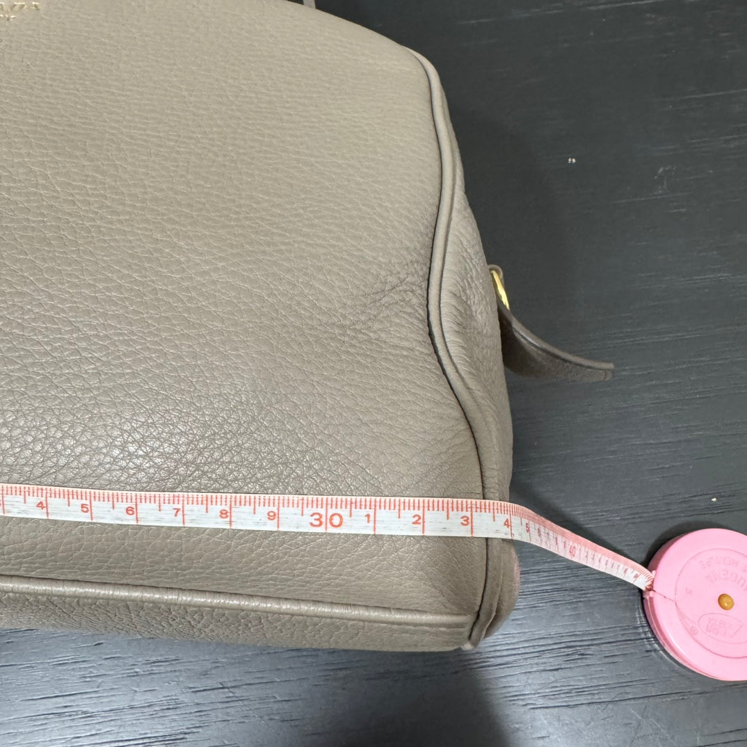 카타 / 프라다 토트 백