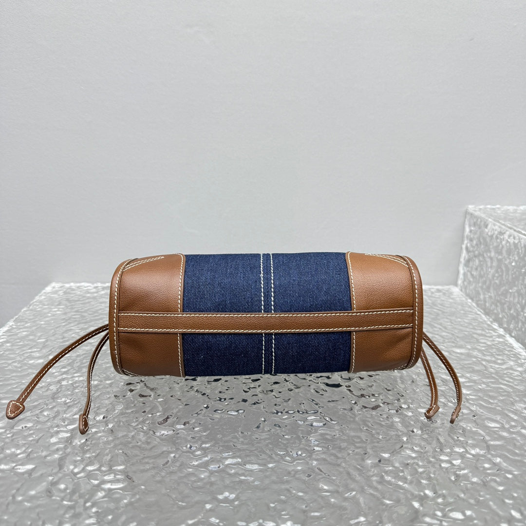 카타 / 프라다 미니 데님 핸드백