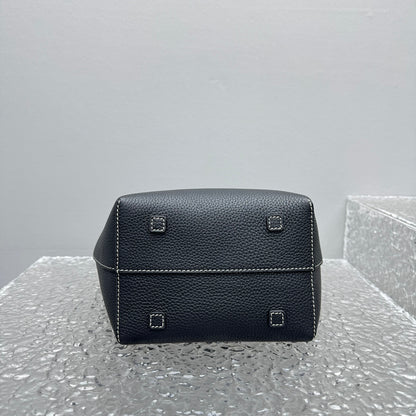 카타 / 더로우 겉봉선 토트백