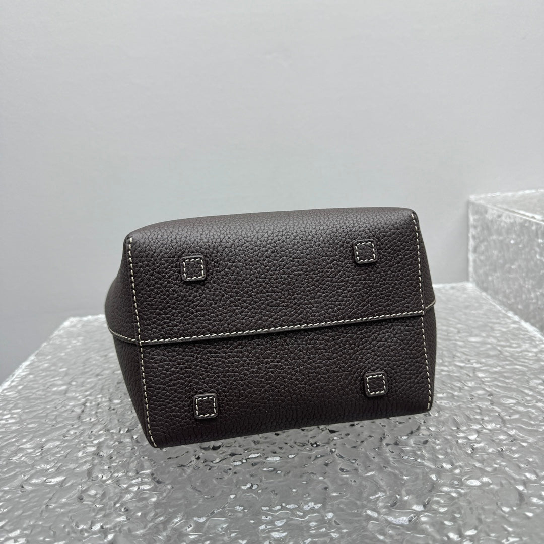 카타 / 더로우 겉봉선 토트백