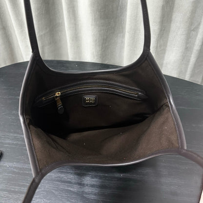 카타 / 더로우 캔버스 가방