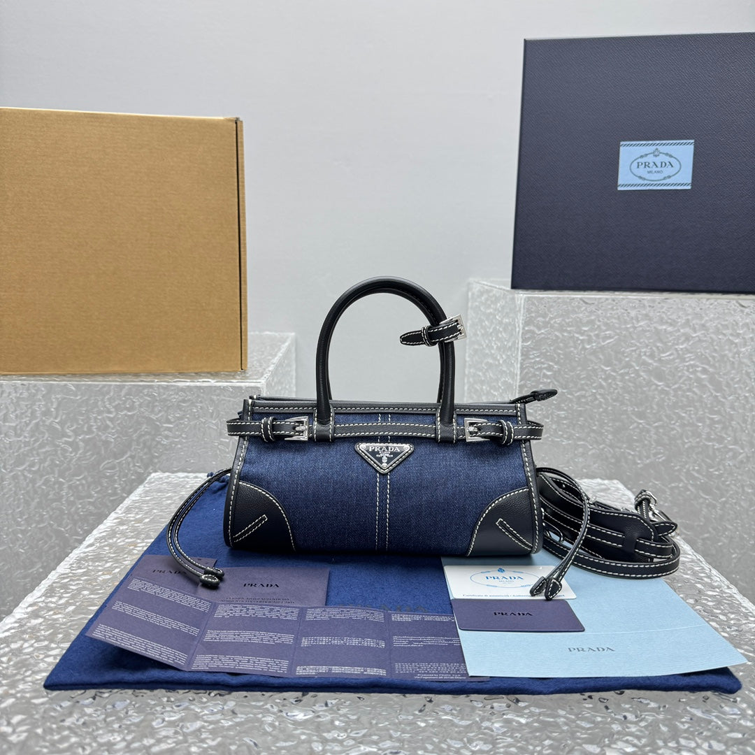 카타 /  프라다 미니 데님 핸드백
