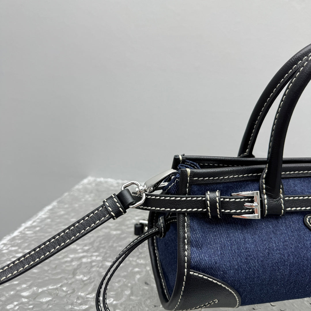 카타 /  프라다 미니 데님 핸드백