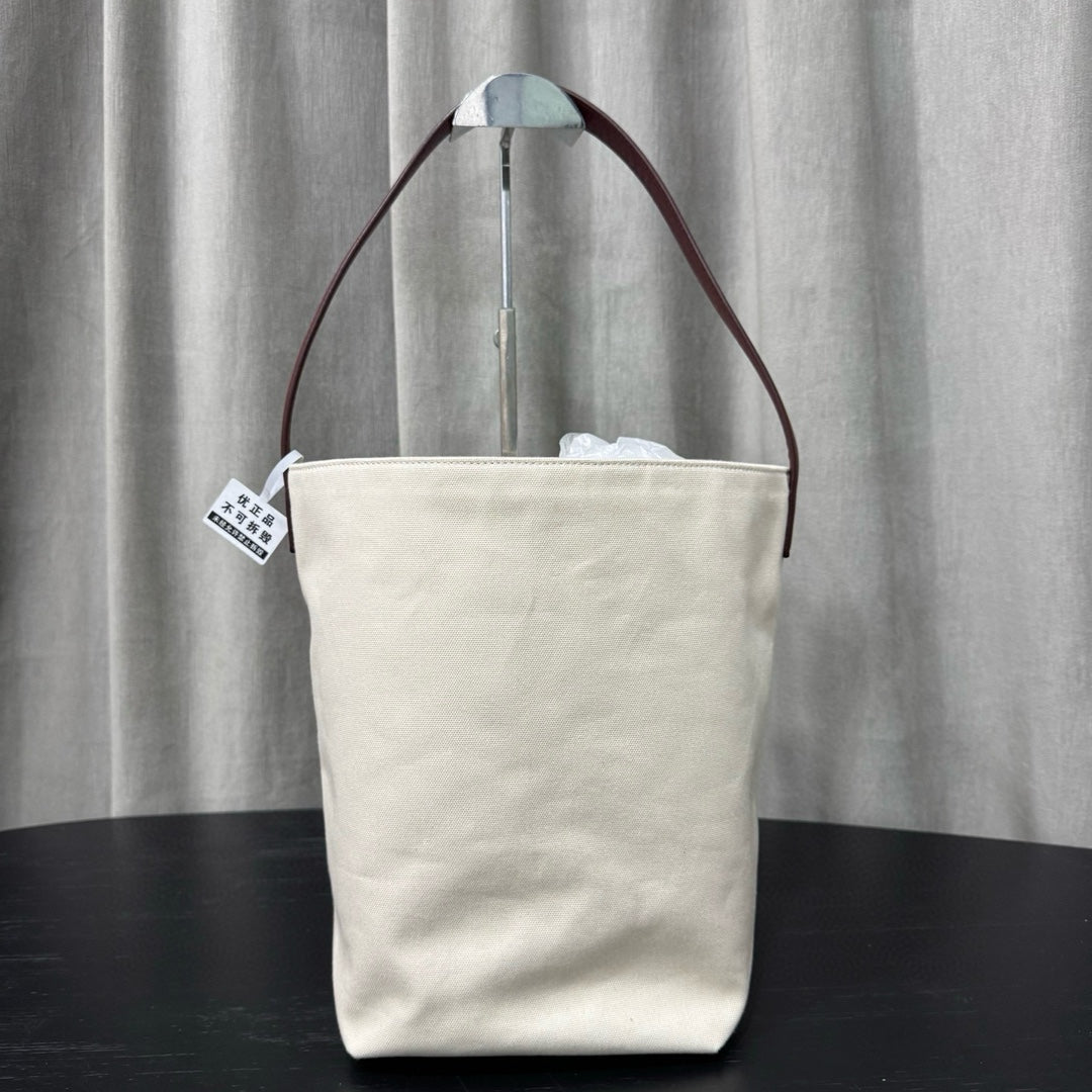카타 / 더로우 캔버스 가방
