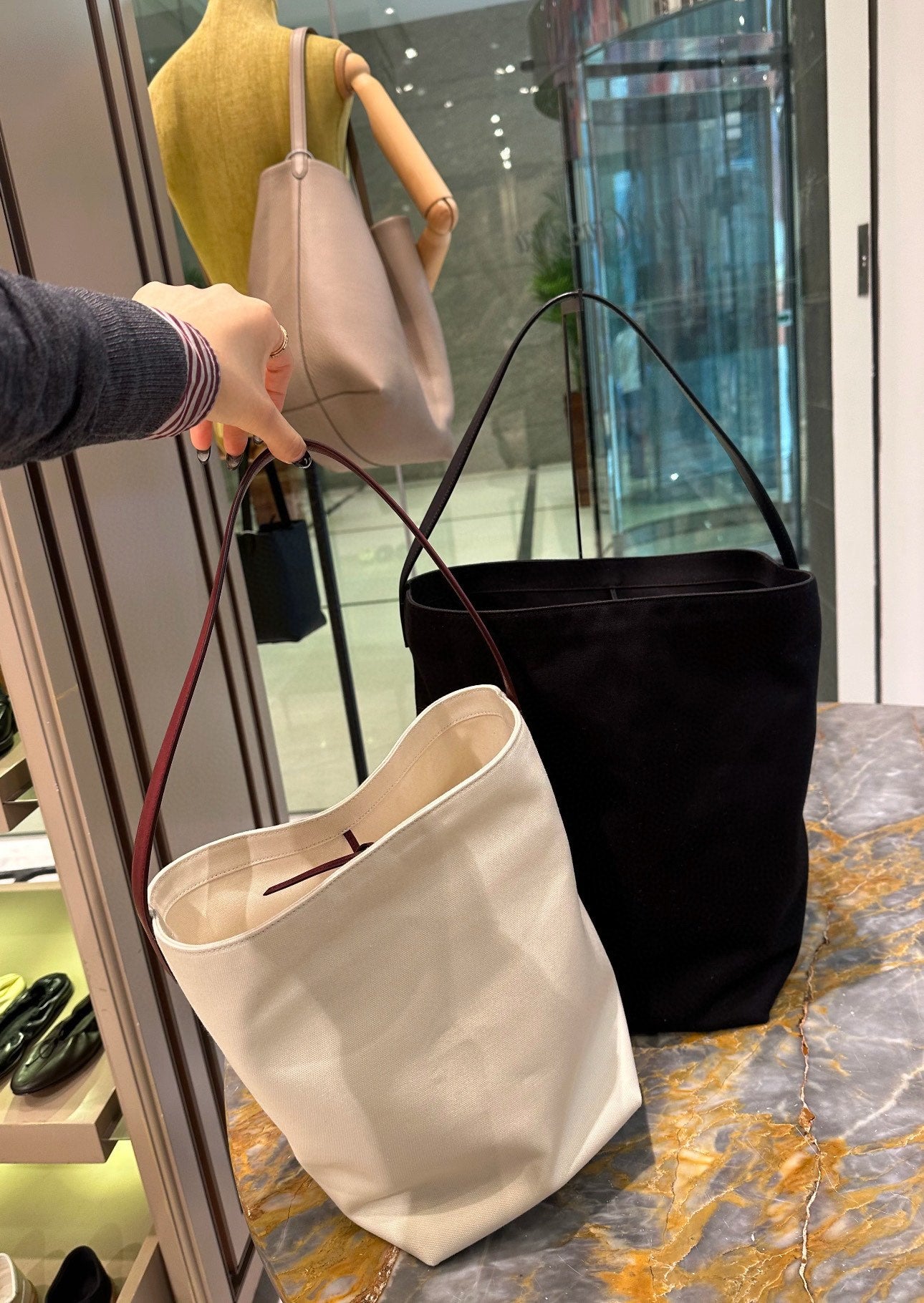 카타 / 더로우 캔버스 가방