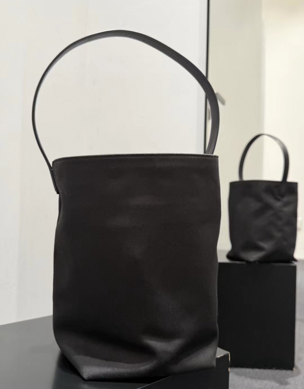 카타 / 더로우 캔버스 가방