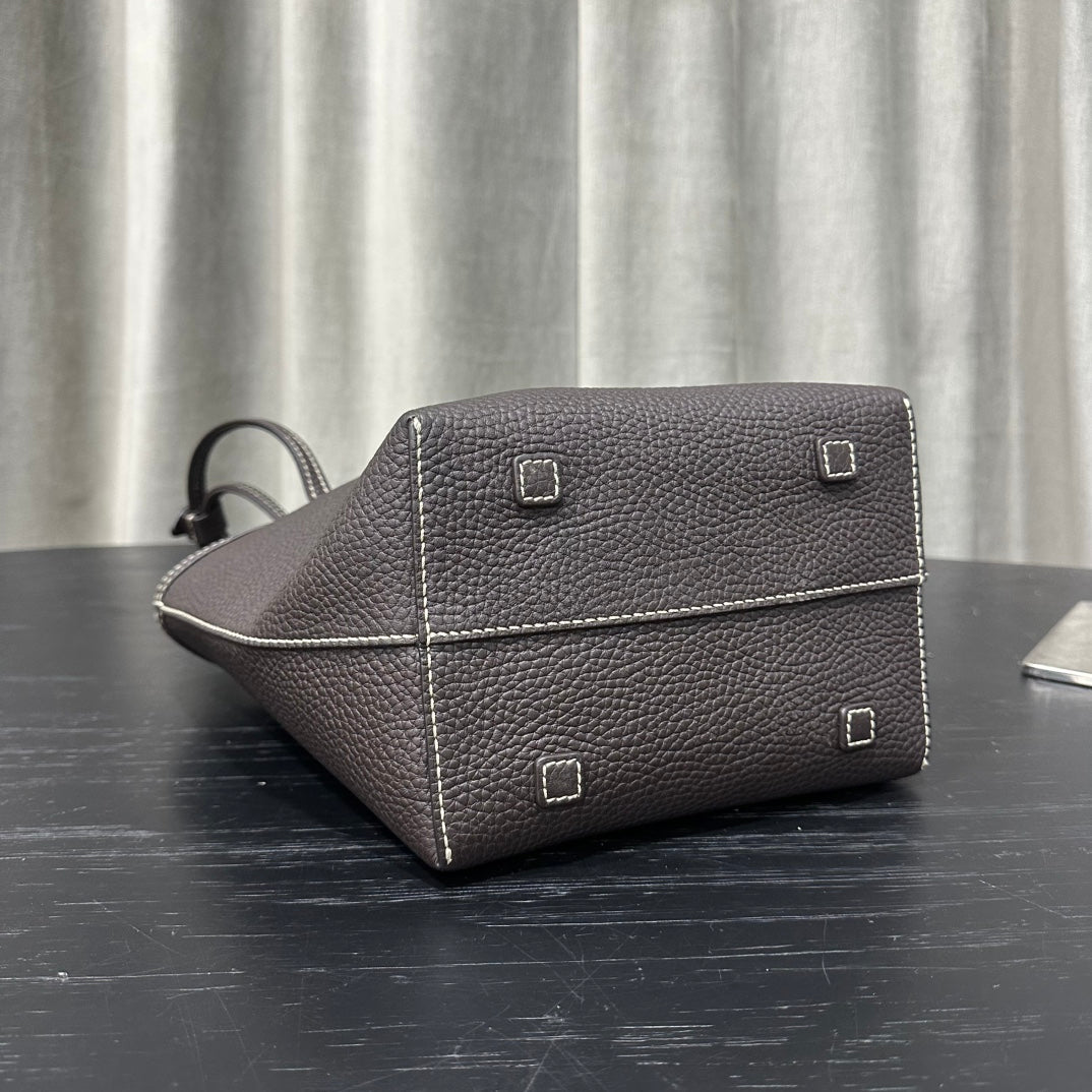 카타 / 더로우 토트 백