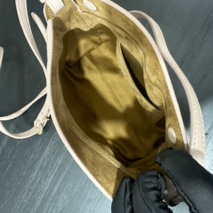 카타 / 미우미우 작은 크로스백