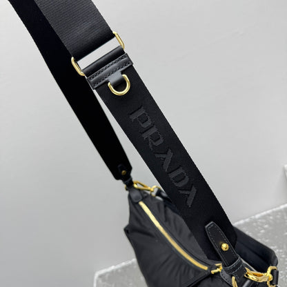 카타 / 프라다 크로스/숄더 캔버스 백