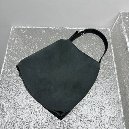 카타 / 더로우 물통 가방