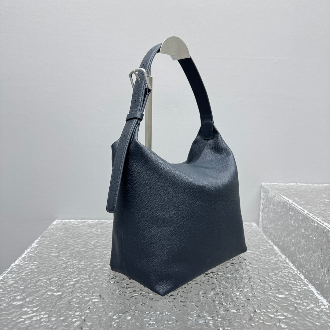 카타 / 더로우 물통 가방