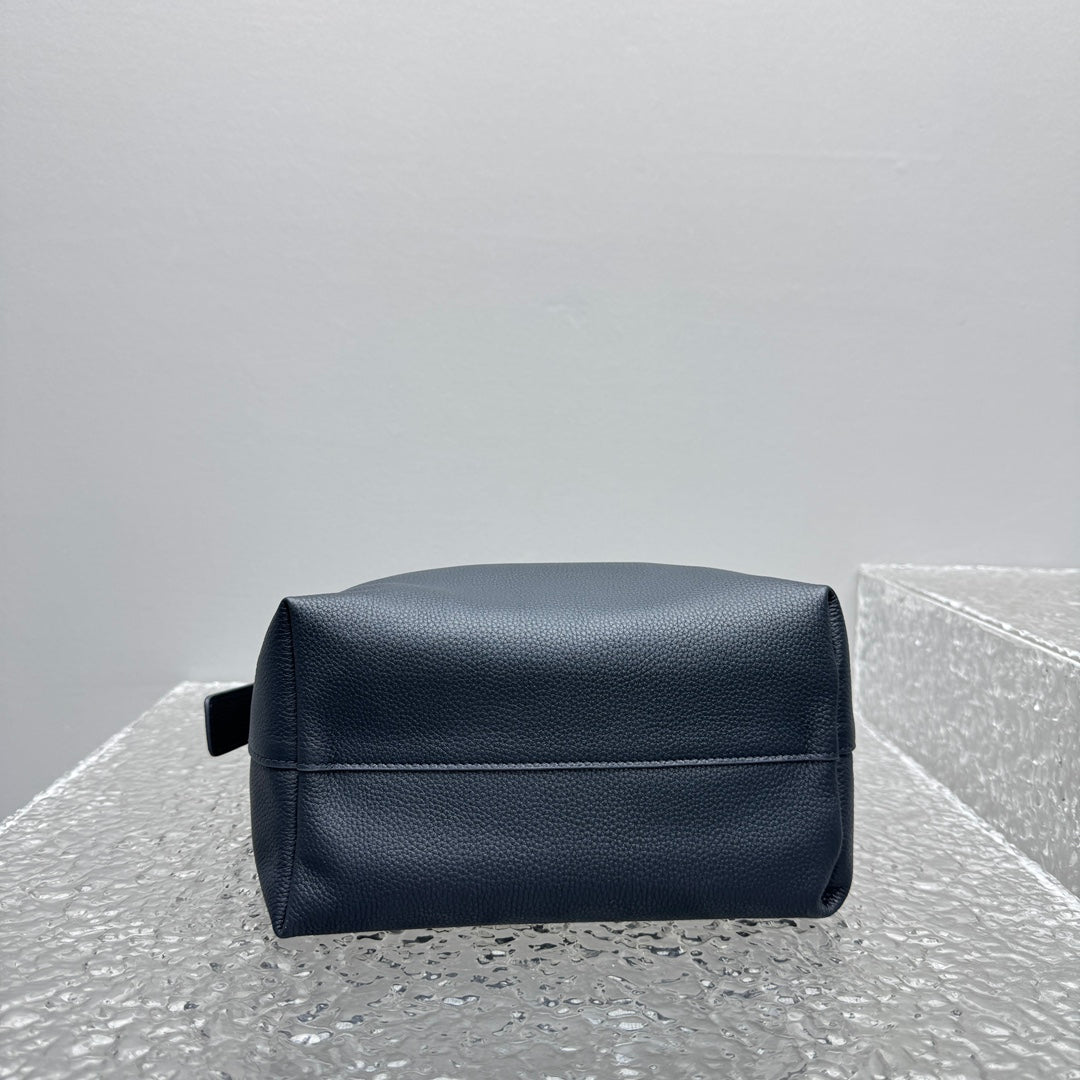 카타 / 더로우 물통 가방