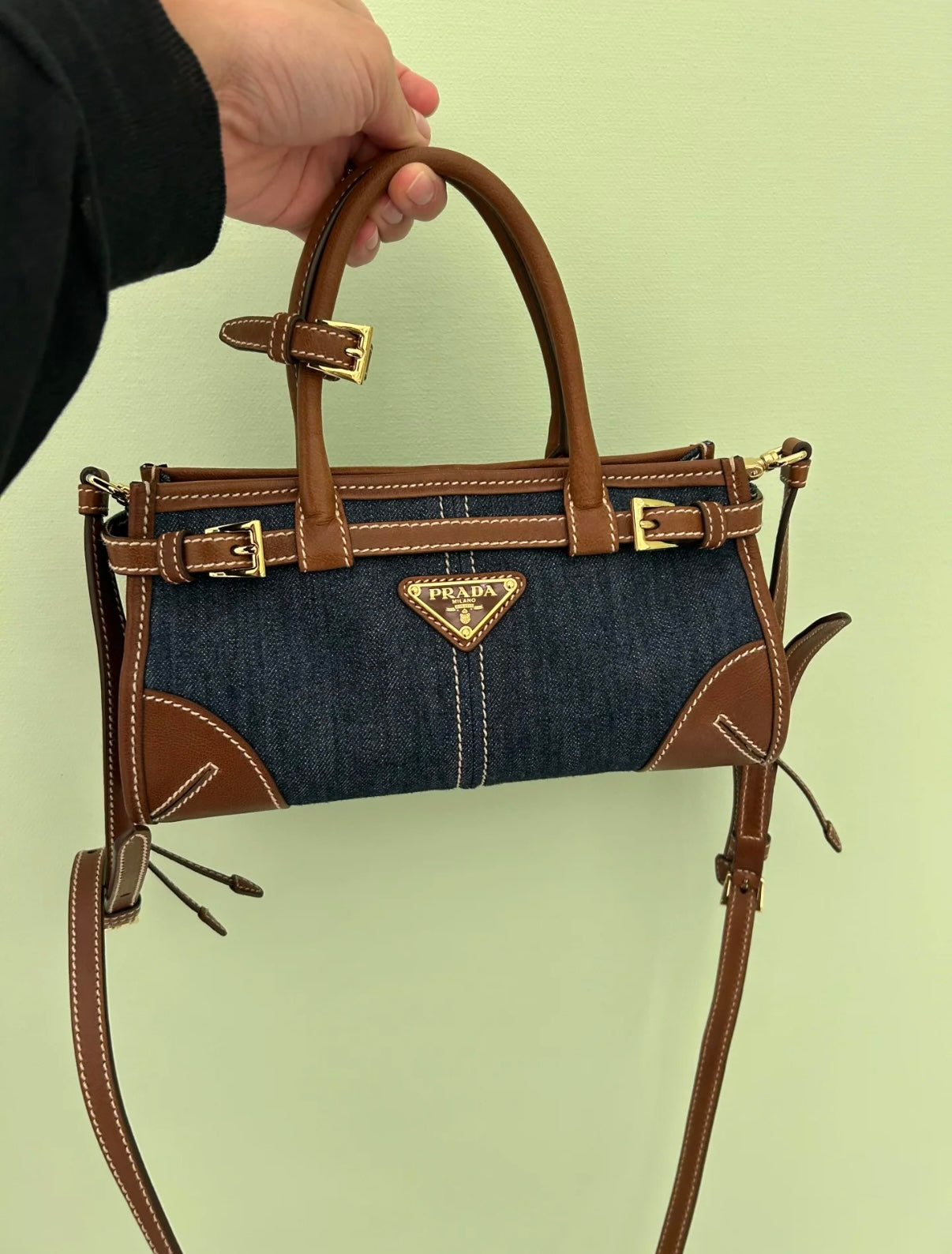 카타 / 프라다 청가방