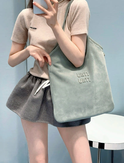 카타 / 미우미우 가을 겨울 스웨이드 시리즈