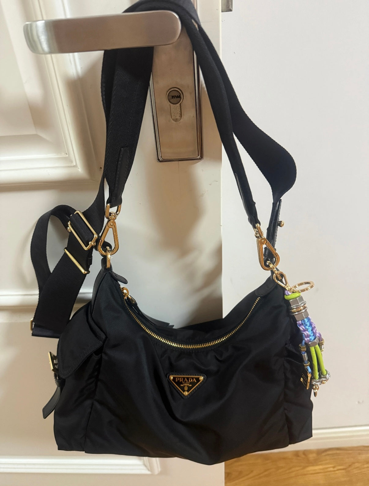 카타 / 프라다 숄더백