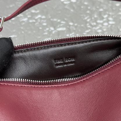 카타 / 더로우 연필가방/핸드백