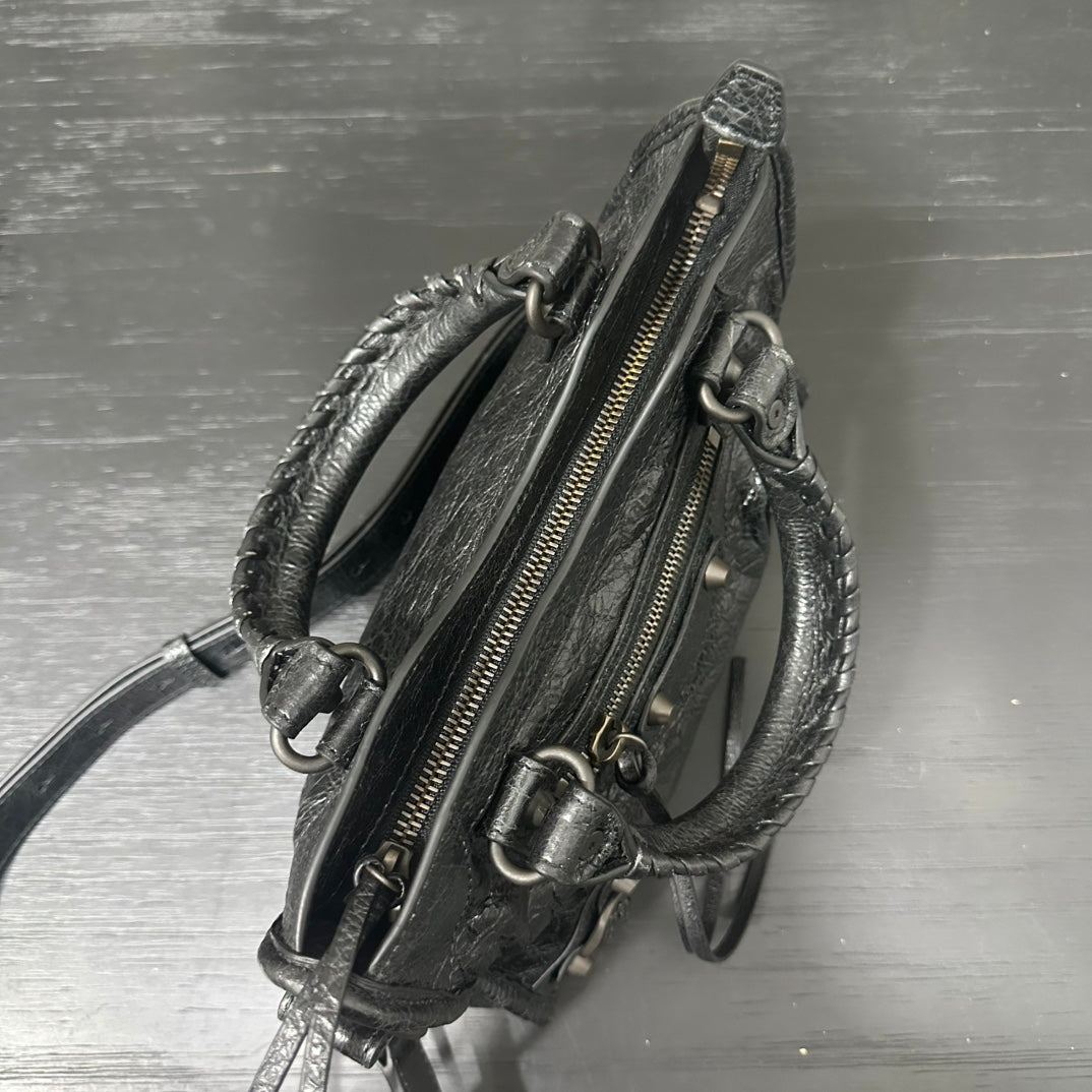 카타 / 발렌시아가 기관차 가방