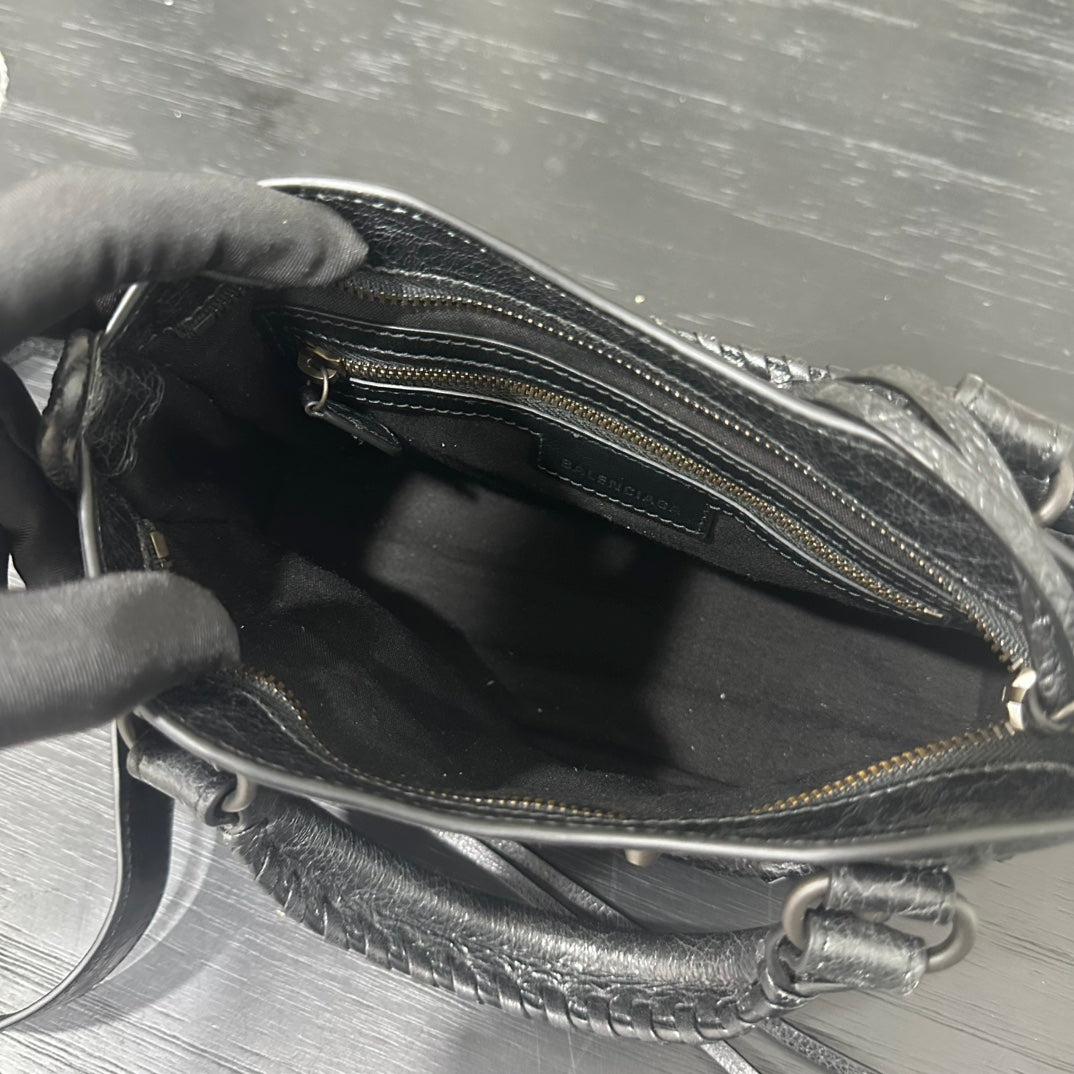 카타 / 발렌시아가 기관차 가방