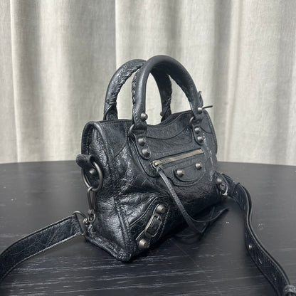 카타 / 발렌시아가 기관차 가방