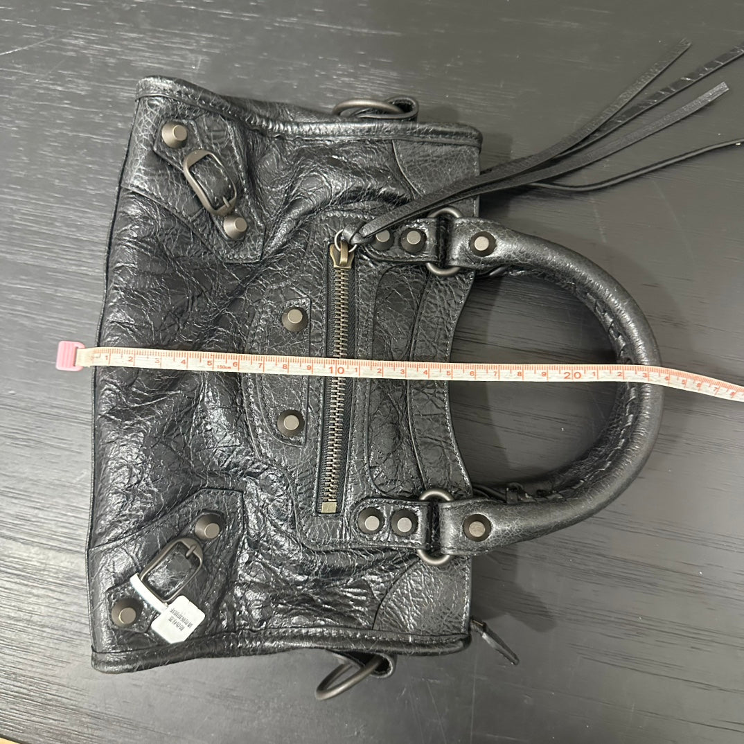 카타 / 발렌시아가 기관차 가방