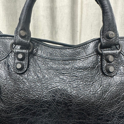 카타 / 발렌시아가 기관차 가방