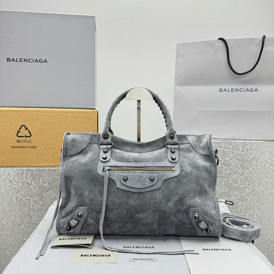 카타 / 발렌시아가 기관차 가방