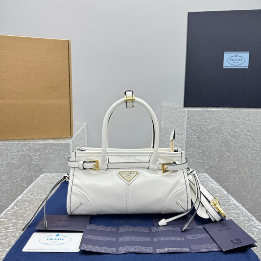 카타 / 프라다 핸드백/숄더백