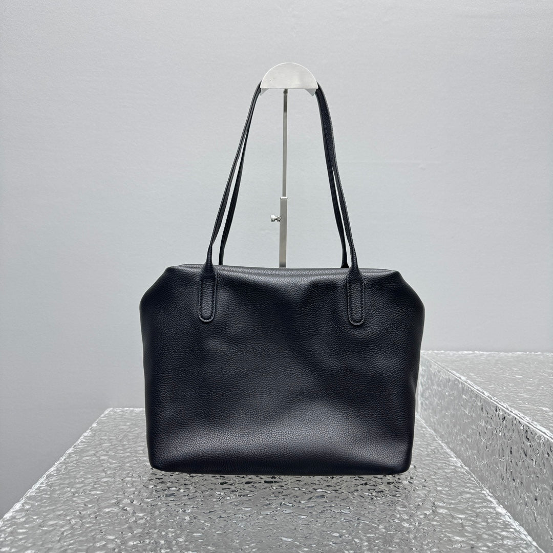 카타 / 더로우 숄더백