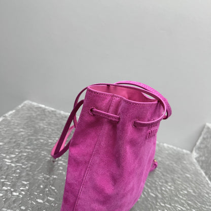 카타 / 미우미우 물통 가방