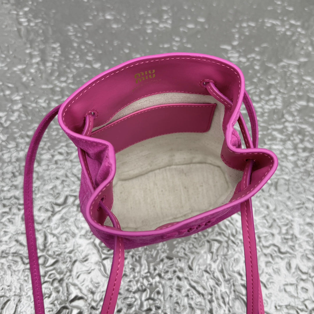 카타 / 미우미우 물통 가방