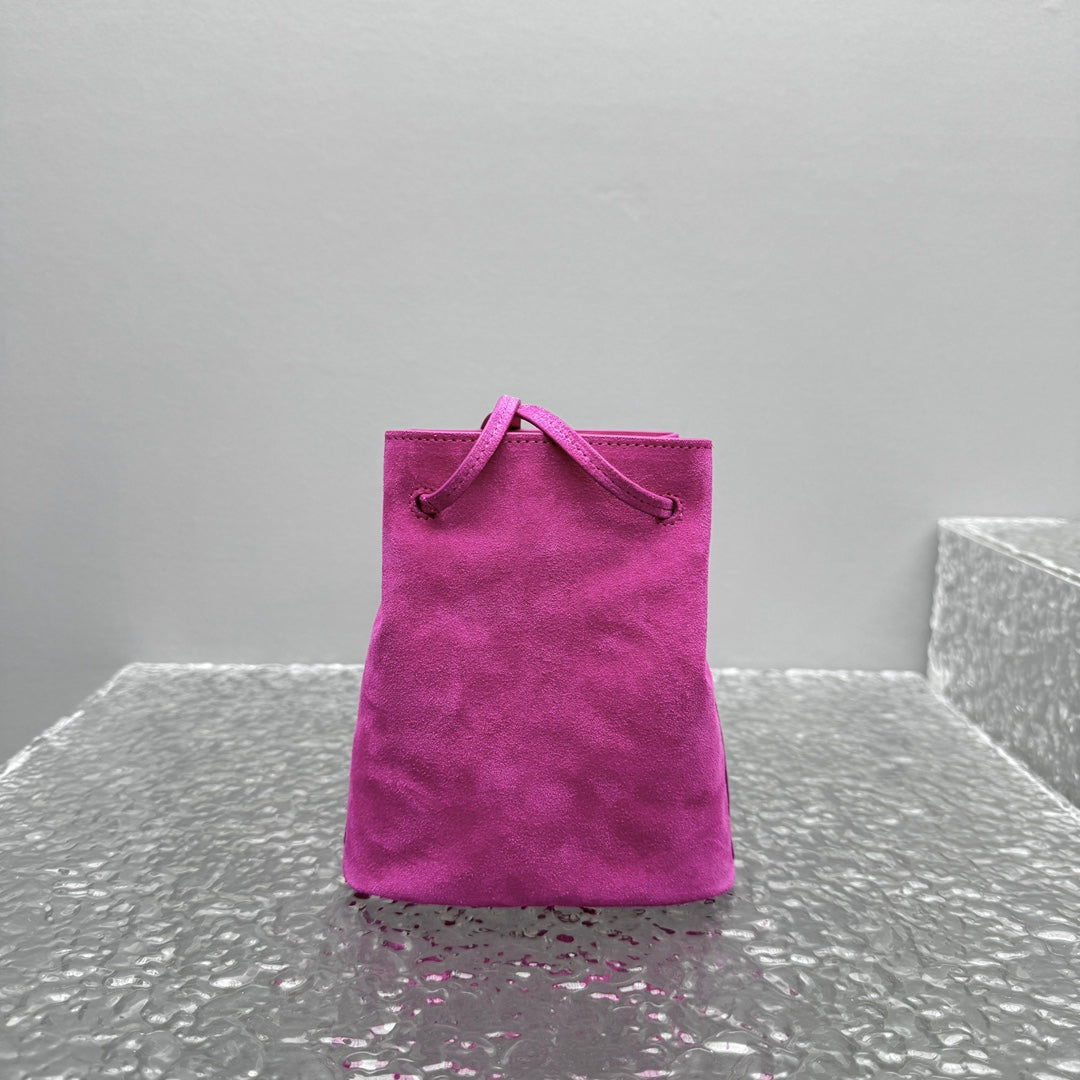 카타 / 미우미우 물통 가방