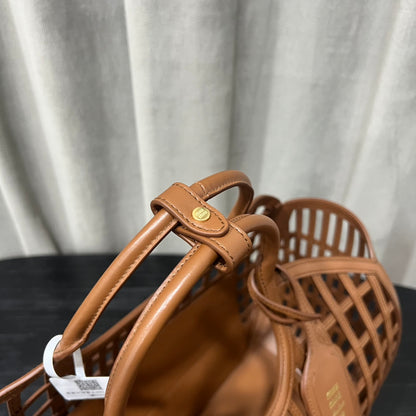 카타 / 미우미우 여름 비치백