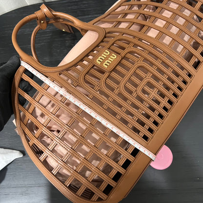 카타 / 미우미우 여름 비치백